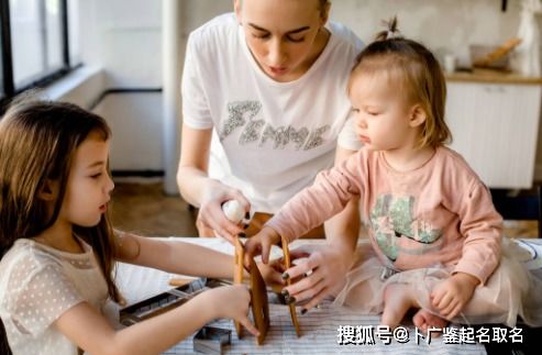 孩子五行屬金母親也五行屬金,爸媽都屬金兒子也屬金好不好