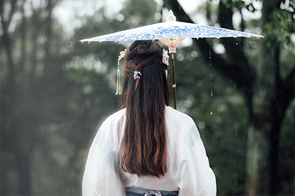 天煞孤星女人的面相特徵？天煞孤星和殺破狼哪個更可怕？