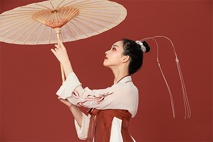 雜氣傷官格女命好不好?傷官女命會二婚嗎?