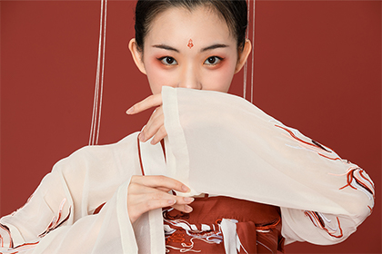 什麼面相的女人旺夫帶財？財運不好配戴什麼可以招財？