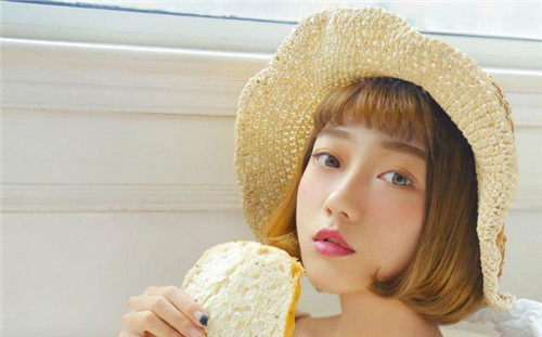 紫微斗數之貪狼星，貪狼坐命宮的人特點分析