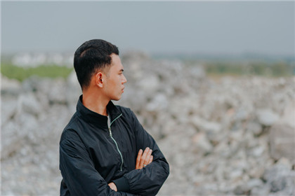 男人全身長痣高清圖解 男人身上長痣的含義