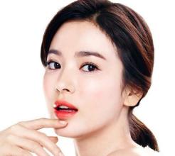 女人鰱魚嘴面相怎麼說，是好還是壞？