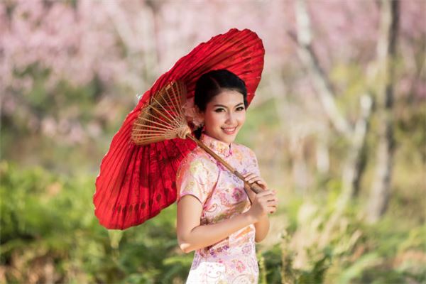 肩膀寬的女生旺夫