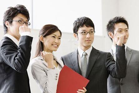 誰是紫薇十四主星的事業貴人